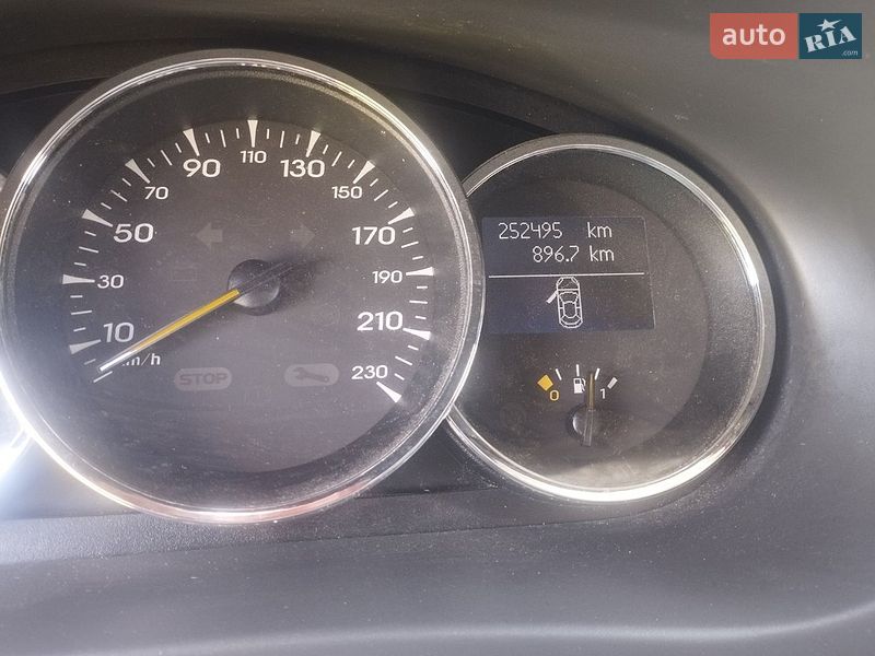 Седан Renault Fluence 2011 в Бершади