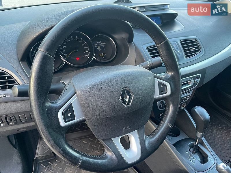 Седан Renault Fluence 2012 в Умани