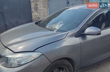 Седан Renault Fluence 2015 в Кропивницькому