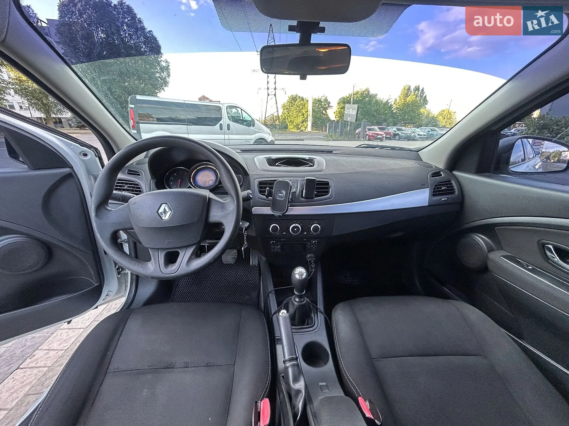 2013 Renault Fluence - мініатюра 21