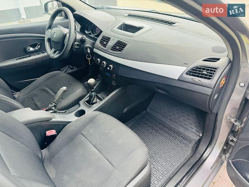 Седан Renault Fluence 2013 в Белогородке