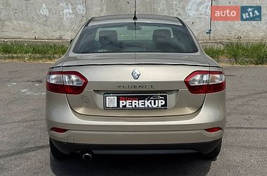 Седан Renault Fluence 2010 в Киеве