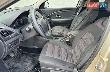 Седан Renault Fluence 2010 в Киеве фото 8 Седан Renault Fluence 2010 в Киеве