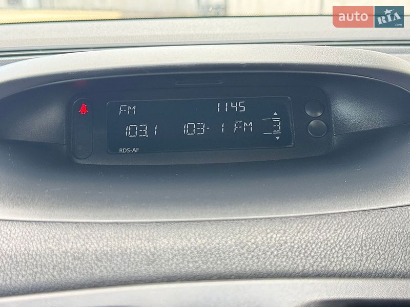 Седан Renault Fluence 2010 в Киеве