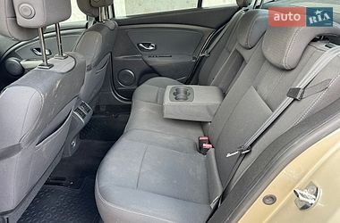Седан Renault Fluence 2010 в Киеве
