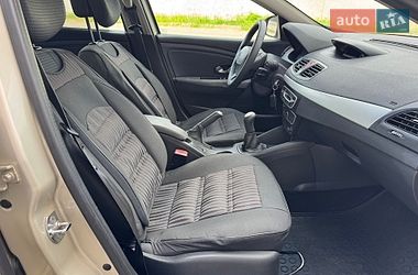 Седан Renault Fluence 2010 в Киеве