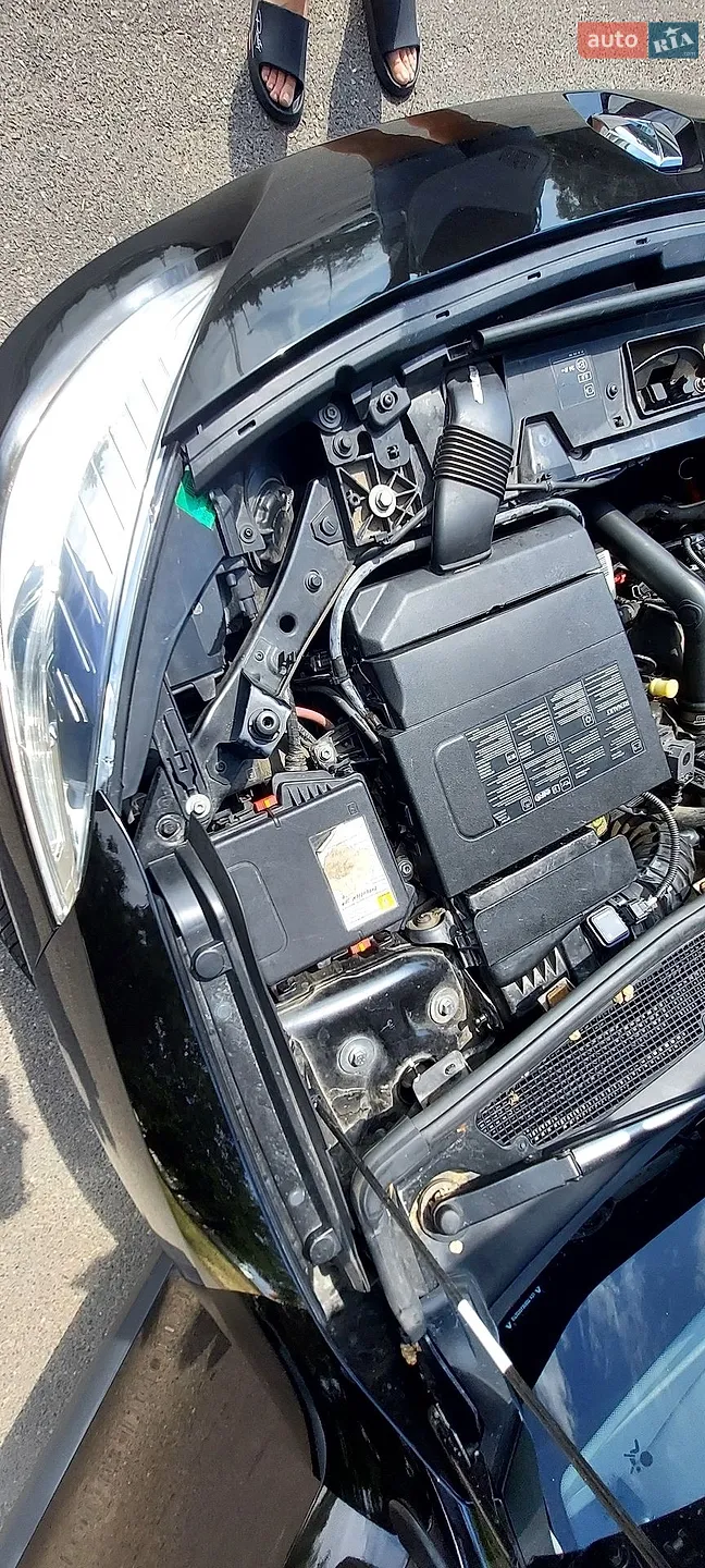 2011 Renault Fluence - мініатюра 23