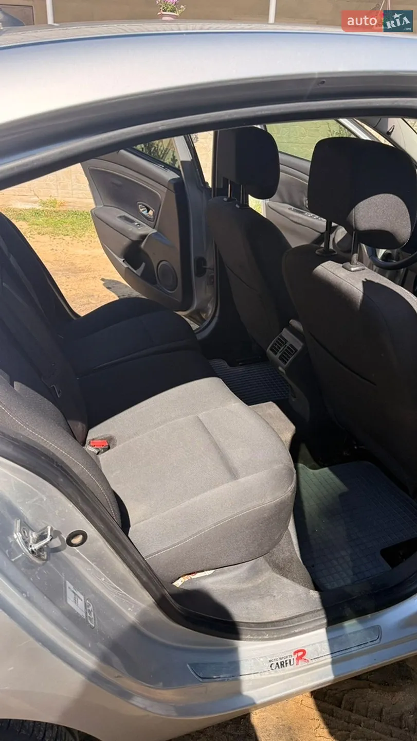 2012 Renault Fluence - мініатюра 6
