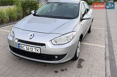 Седан Renault Fluence 2010 в Львові Седан Renault Fluence 2010 в Львові