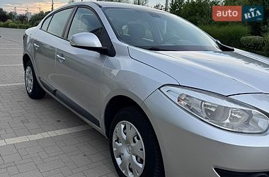 Седан Renault Fluence 2010 в Львові