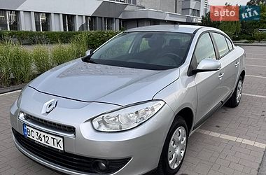 Седан Renault Fluence 2010 в Львові