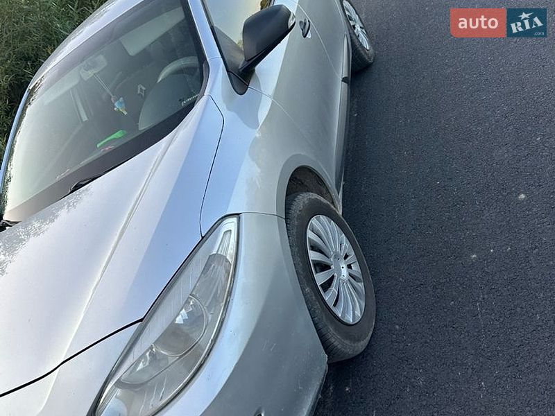 Renault Fluence 2010
