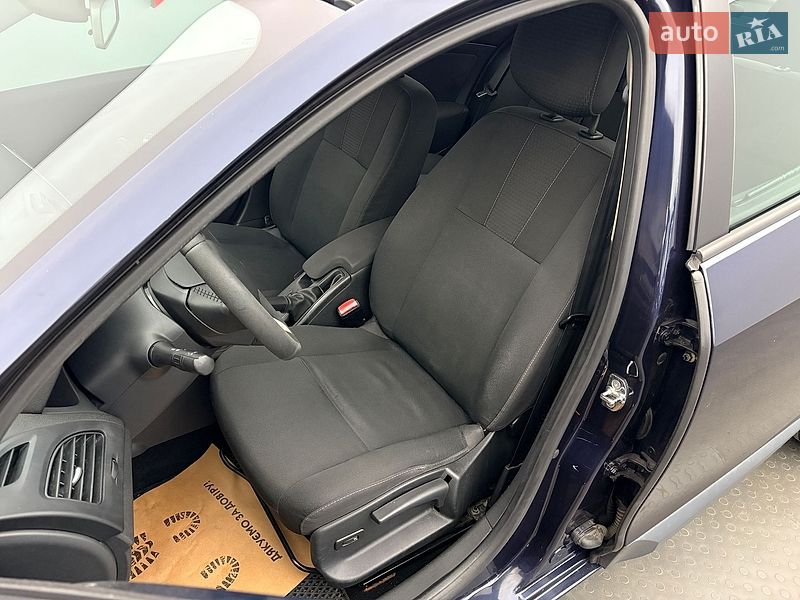 Седан Renault Fluence 2011 в Киеве