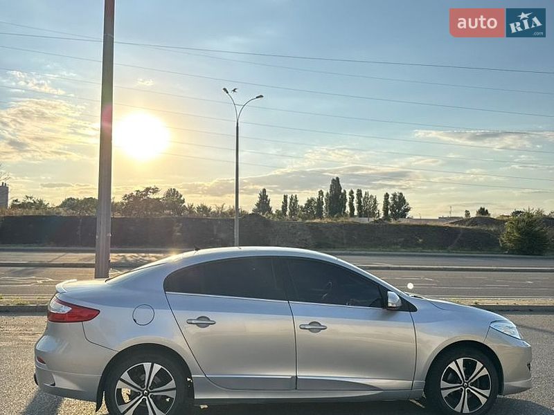 Седан Renault Fluence 2011 в Одессе
