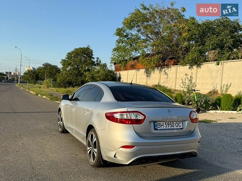 Седан Renault Fluence 2011 в Одессе