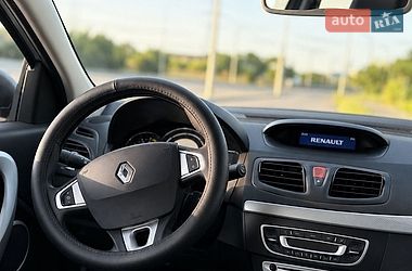 Седан Renault Fluence 2011 в Одессе