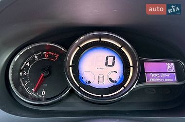 Седан Renault Fluence 2013 в Киеве