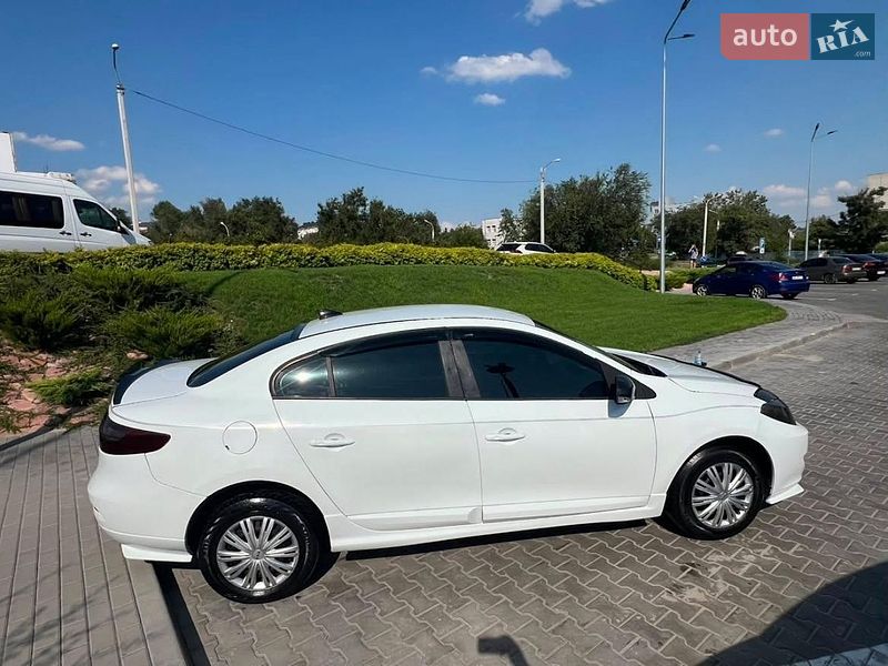 Седан Renault Fluence 2012 в Днепре