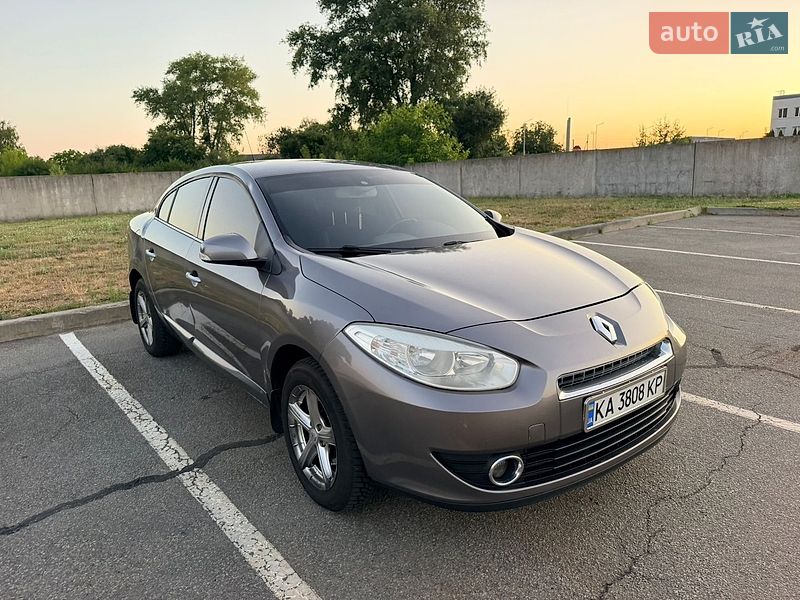 Седан Renault Fluence 2012 в Борисполі