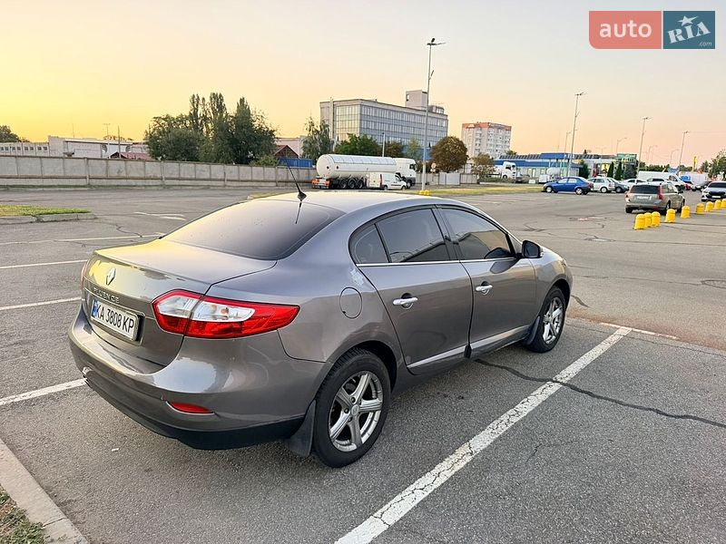 Седан Renault Fluence 2012 в Борисполі
