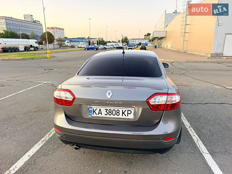 Седан Renault Fluence 2012 в Борисполі