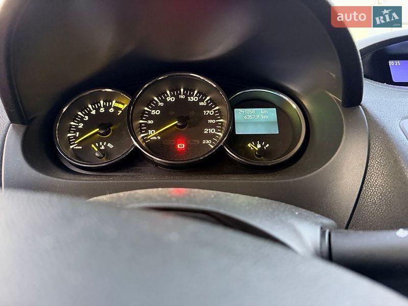 Седан Renault Fluence 2012 в Борисполі