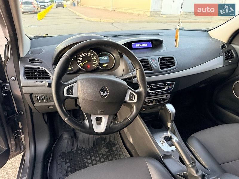 Седан Renault Fluence 2012 в Борисполі