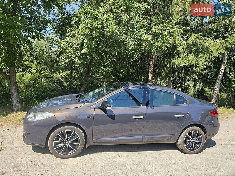 Седан Renault Fluence 2012 в Коломиї