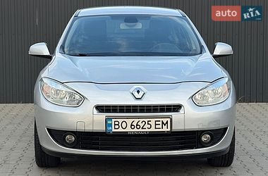 Седан Renault Fluence 2010 в Летичеве
