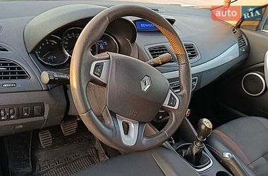 Седан Renault Fluence 2011 в Вознесенську