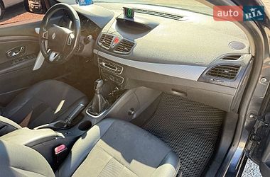 Седан Renault Fluence 2011 в Кропивницькому