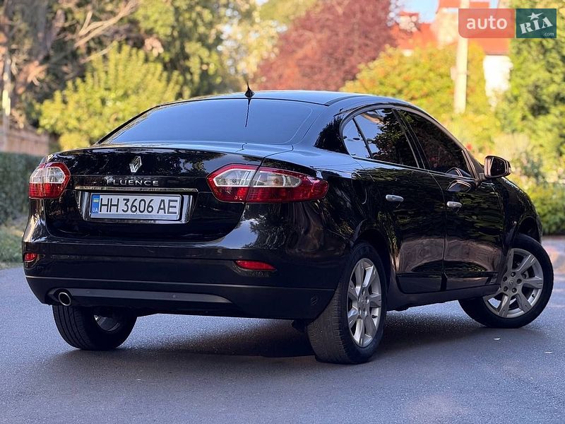 Седан Renault Fluence 2010 в Одессе