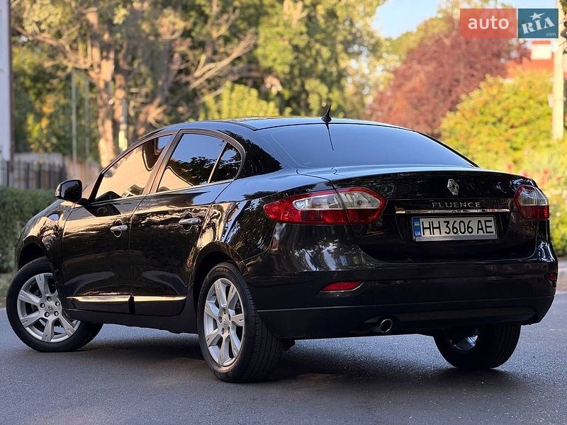 Седан Renault Fluence 2010 в Одессе