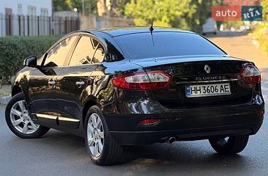 Седан Renault Fluence 2010 в Одессе