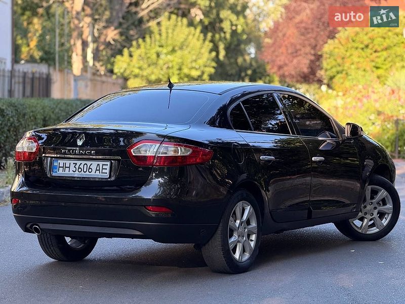 Седан Renault Fluence 2010 в Одессе