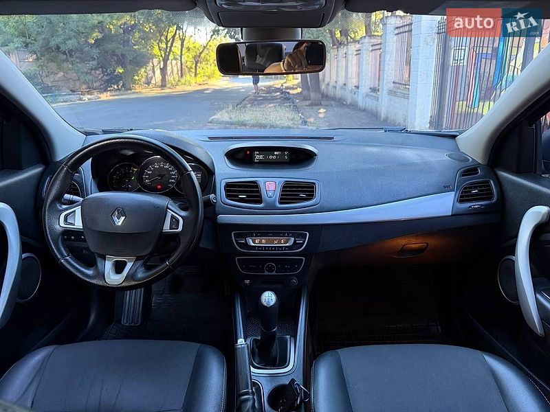 Седан Renault Fluence 2010 в Одессе