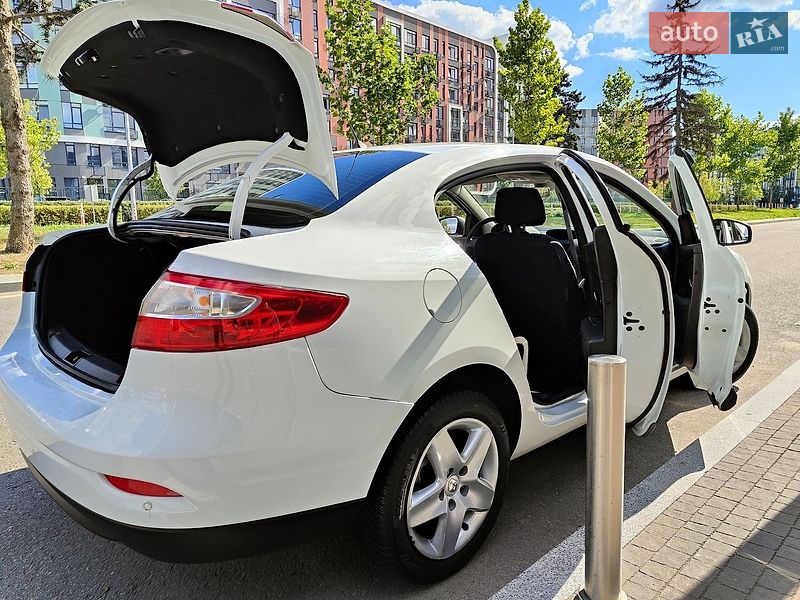 Седан Renault Fluence 2016 в Києві