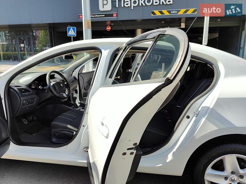 Седан Renault Fluence 2016 в Києві