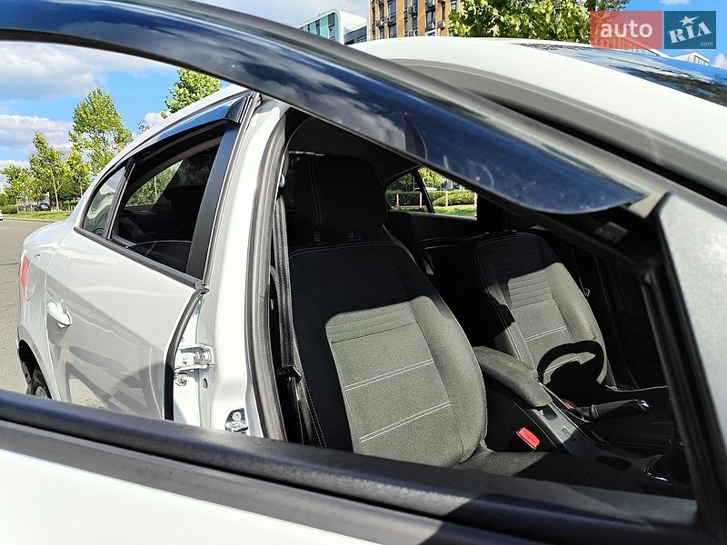Седан Renault Fluence 2016 в Києві
