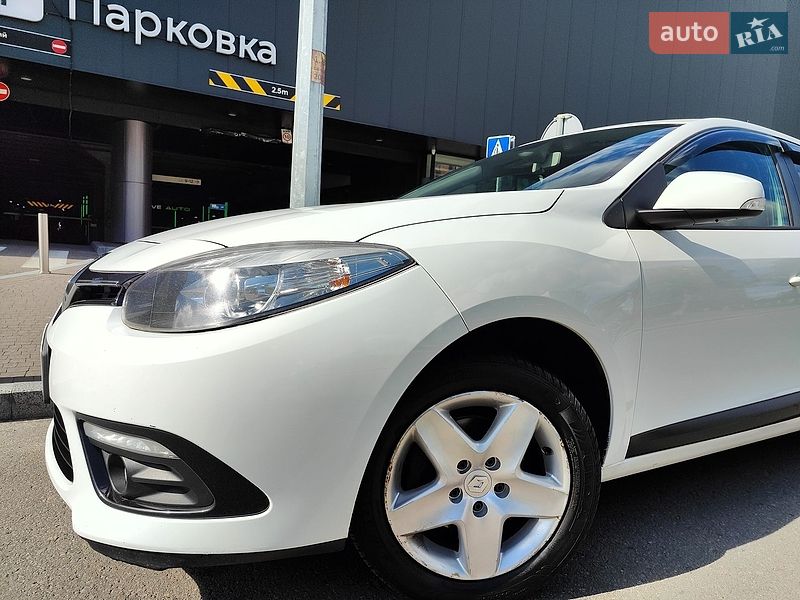 Седан Renault Fluence 2016 в Києві