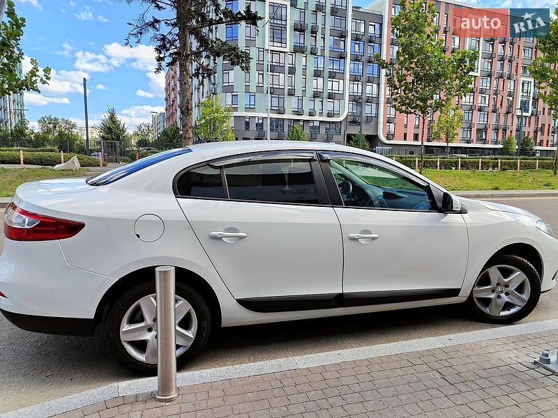 Седан Renault Fluence 2016 в Києві