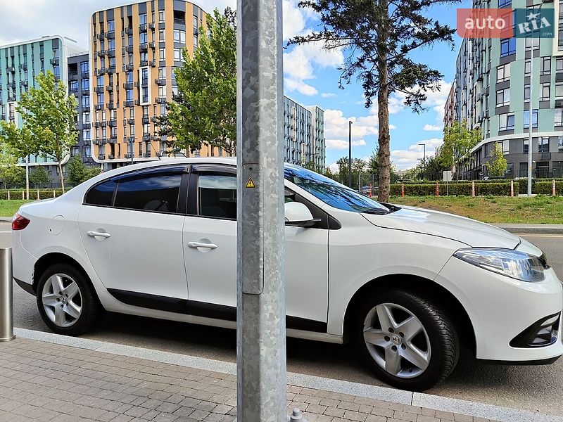Седан Renault Fluence 2016 в Києві