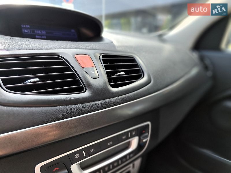 Седан Renault Fluence 2016 в Києві