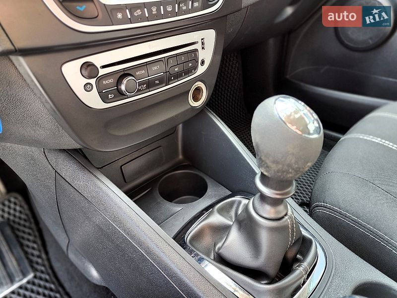 Седан Renault Fluence 2016 в Києві
