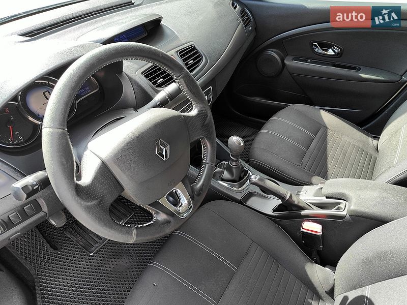 Седан Renault Fluence 2016 в Києві
