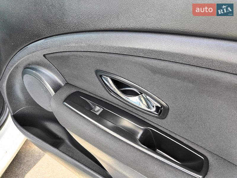 Седан Renault Fluence 2016 в Києві