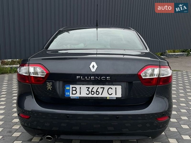 Седан Renault Fluence 2011 в Полтаві