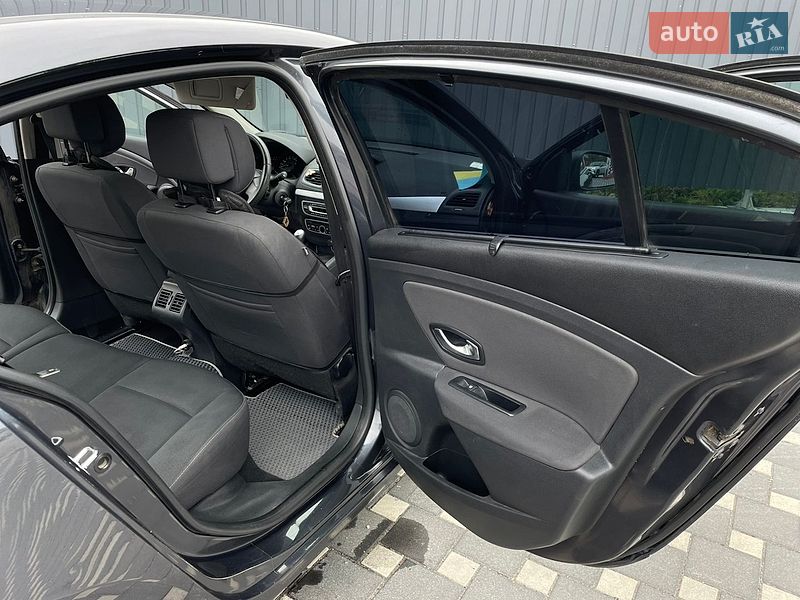 Седан Renault Fluence 2011 в Полтаві