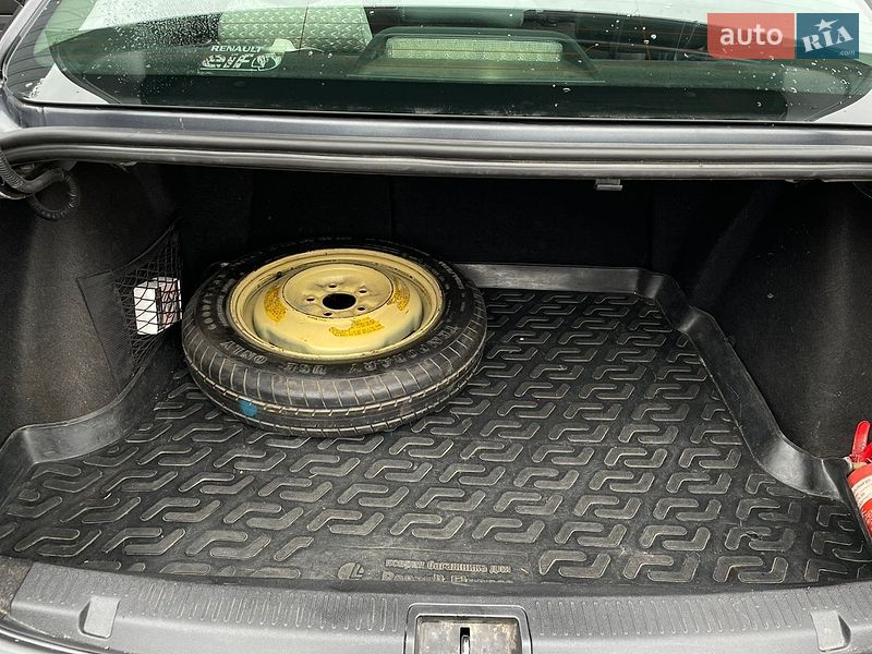 Седан Renault Fluence 2011 в Полтаві