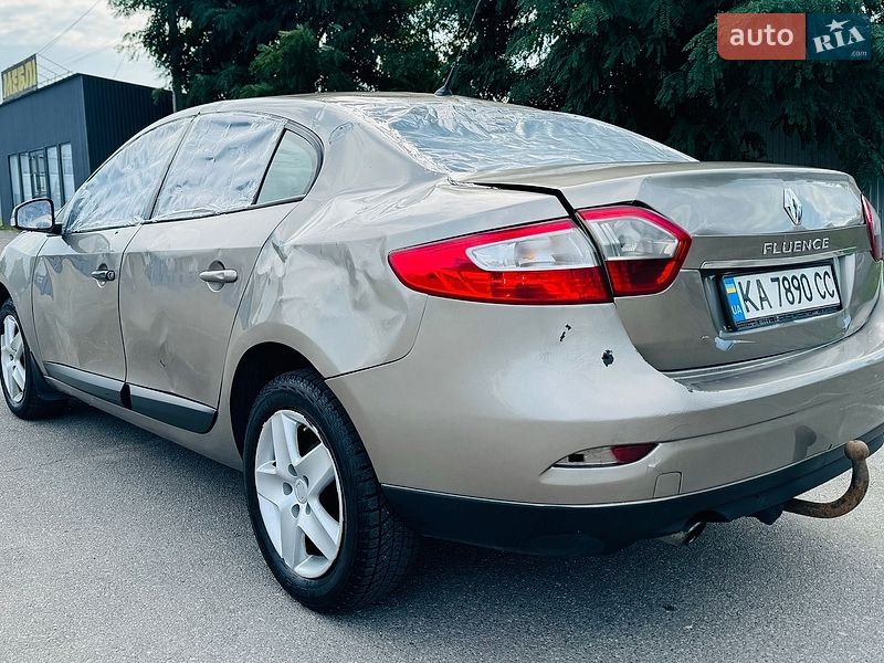 Седан Renault Fluence 2015 в Белогородке